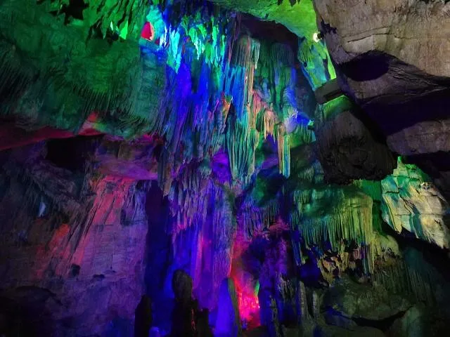 71ac42860cbd3dea0c249a0bc0a24318-sz_121062