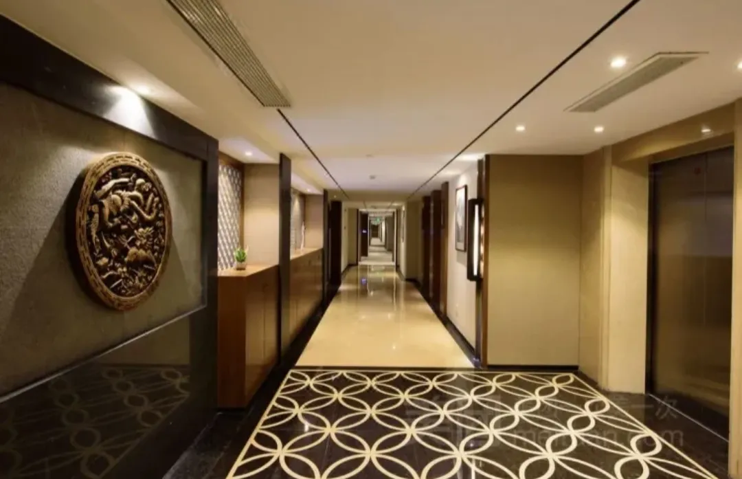 7449a085eeeed6295c0a22e446cf6855-sz_698895