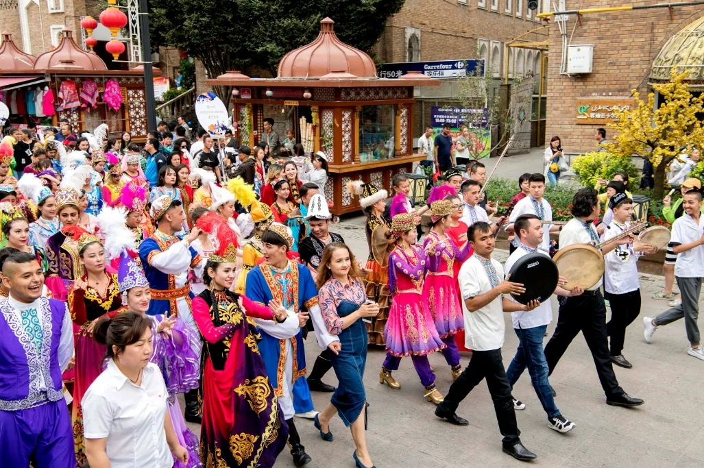 79889357aff413eead8b996839594f85-sz_763716