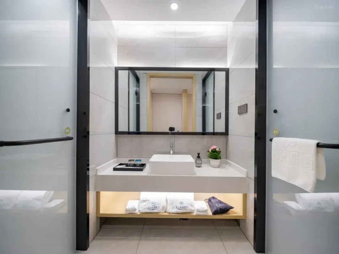 81bba74c5a3ffd18280cee302826bf0c-sz_787990