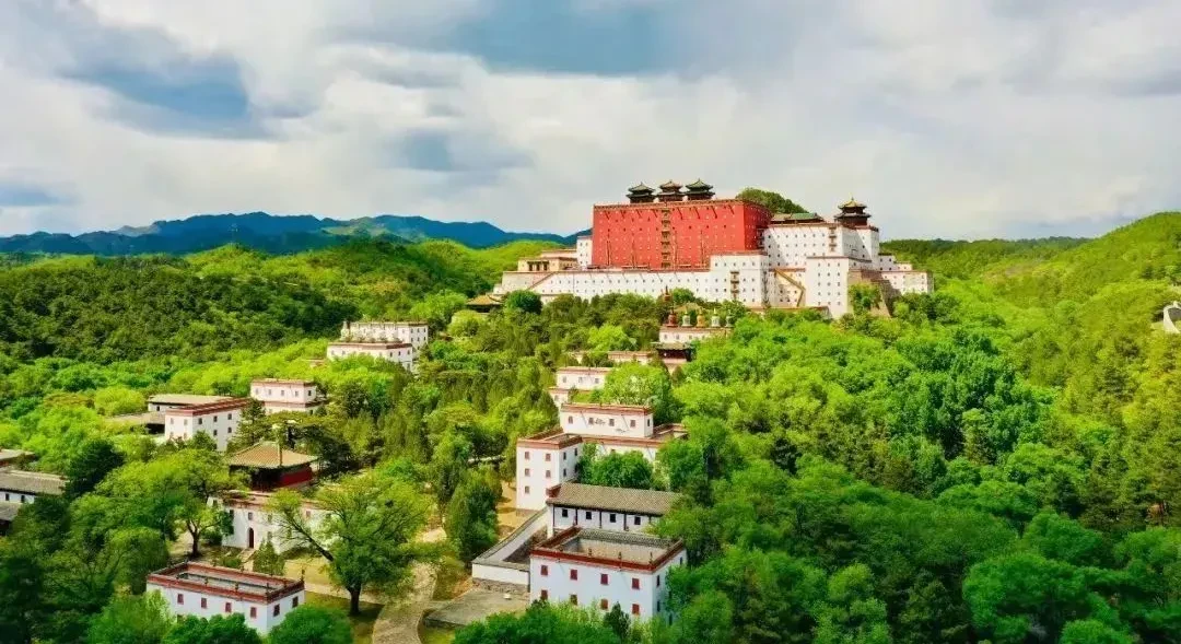 8bfdcd9cc37c4306b4855f1f6a9e46e9-sz_1649077