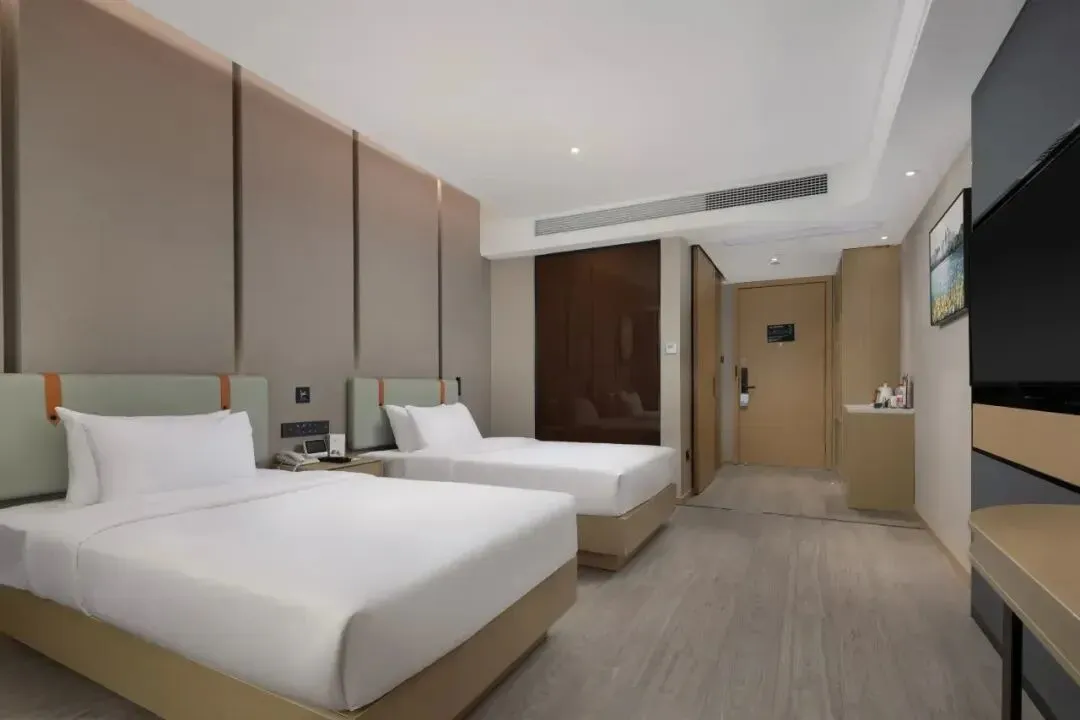 8ea0badf8d064629bd18abf67a7a4404-sz_47312