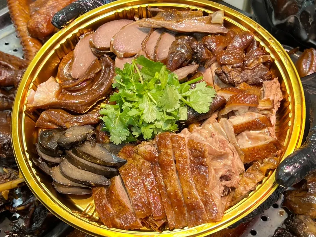 8fa2923e7517ec163d55257c8938db24-sz_551680