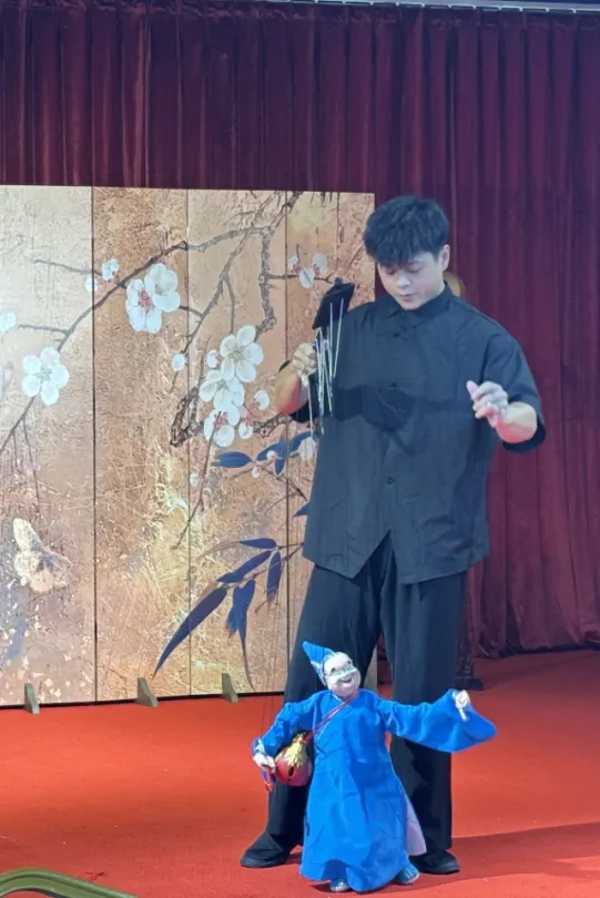 90073e6bfba6e3b8cd6815d032ad9977-sz_435915