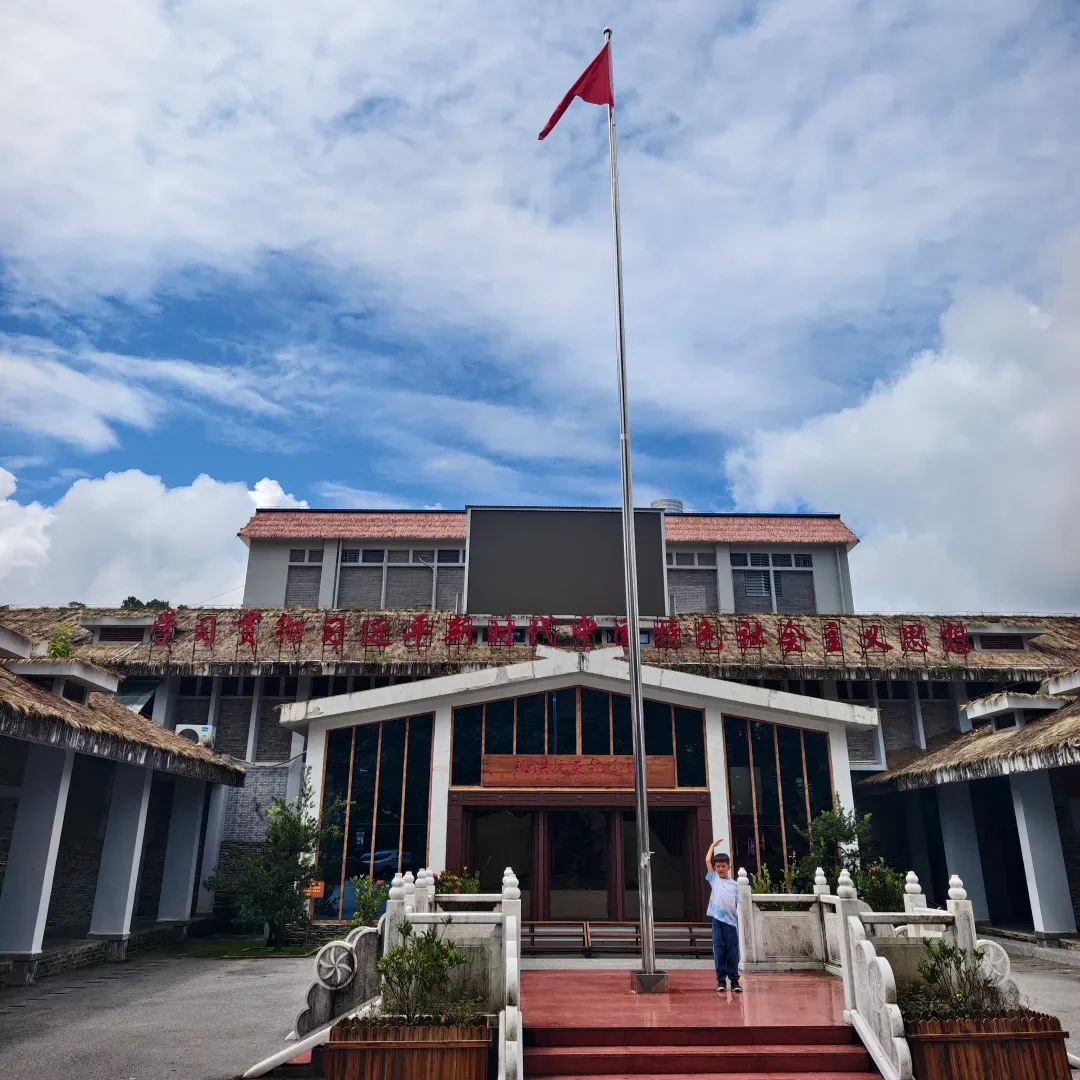 91b20a3c2f3a6b7216821fb12c34598d-sz_2054236-1