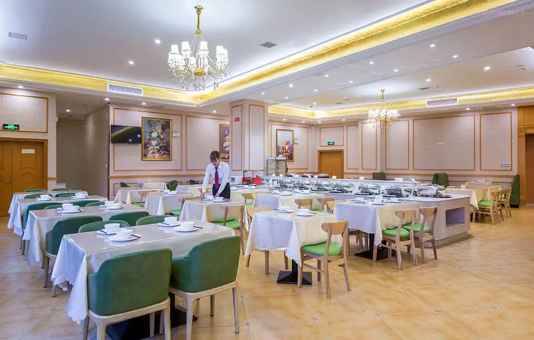 928f4312da6e48e8ee193ff95cf0370a-sz_111348