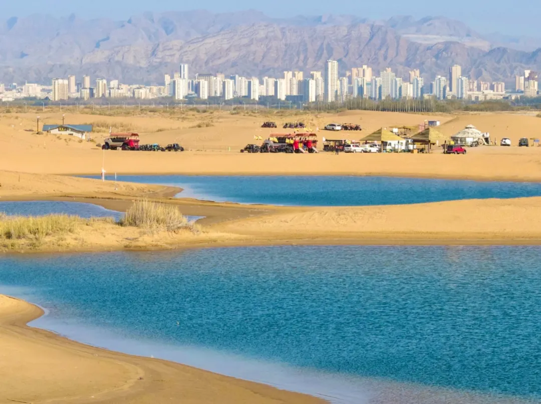 92f4227e9796434f866a6052b941f8e3-sz_1422171