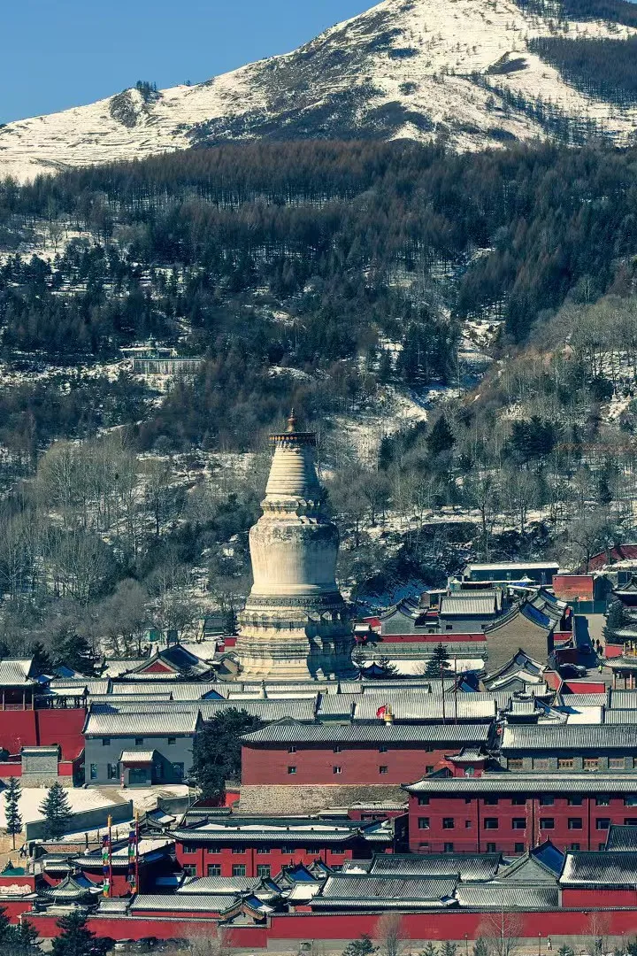 晋陕秘境「上海组团、北进南出.不走回头路」山西全景+陕北波浪谷+雨岔大峡谷双卧九日2180元起 、三钻酒店、五大特色餐、可单独升级住宿