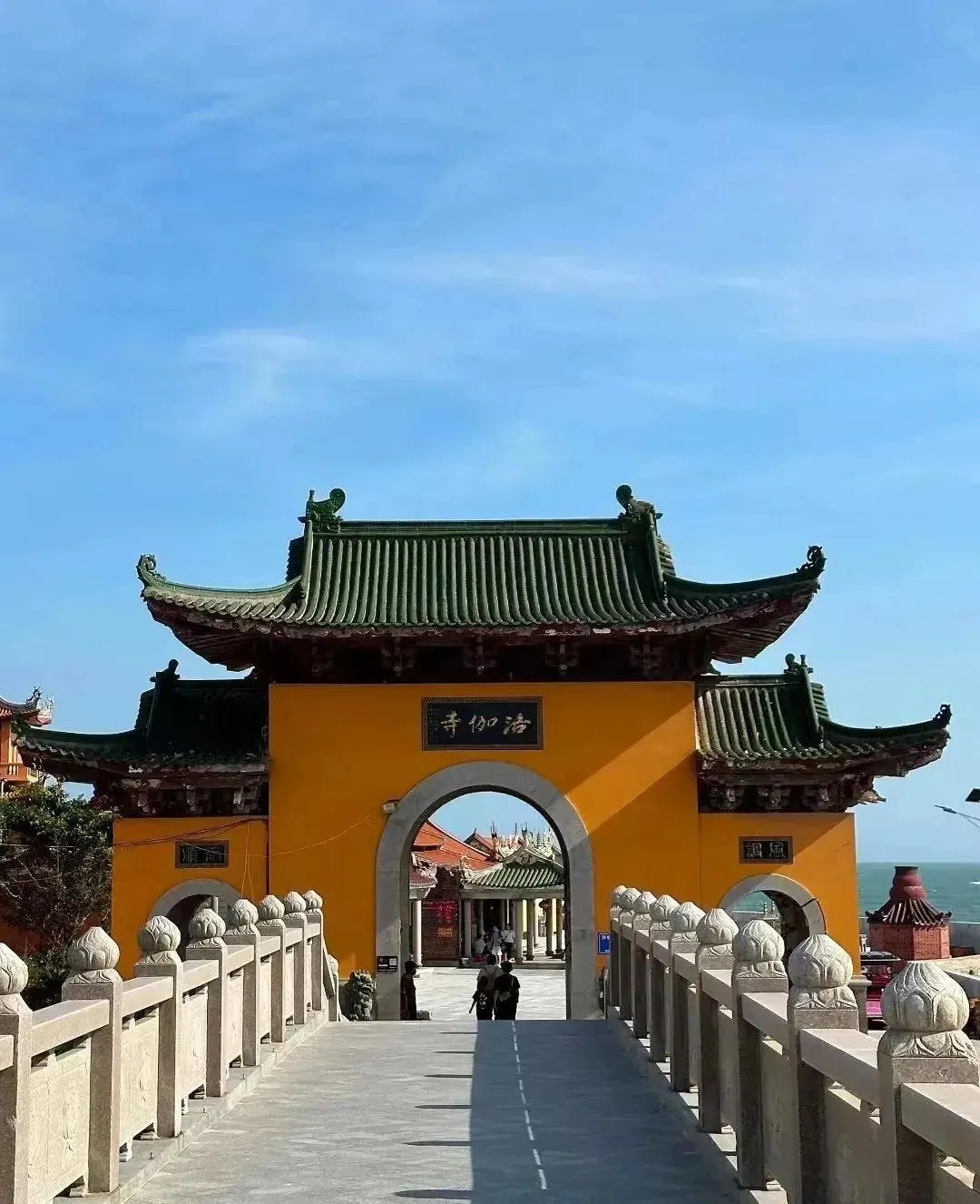 9789814469f3cef3fbc8d53ec7bb1505-sz_177732