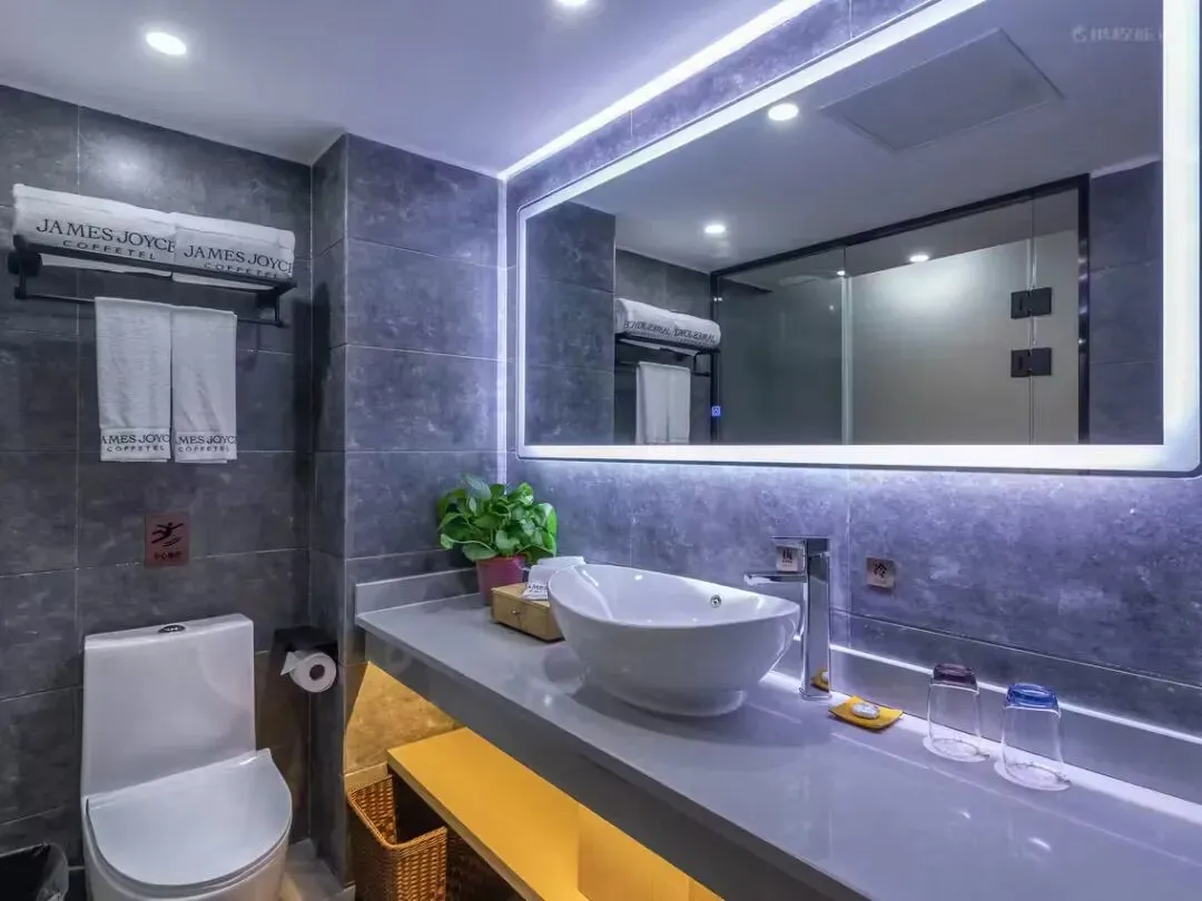 9f90d036f954a3cd62c87a48f7b5bea2-sz_95644