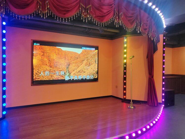 JaoClq__yvDhvZ-uDQAai9HgB4yT7YHq