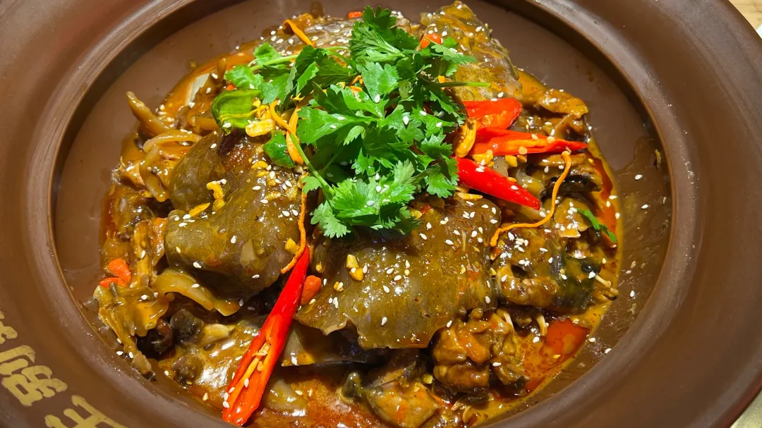 a3715f0e9c2b4147d0aa6e029d703d05-sz_941416