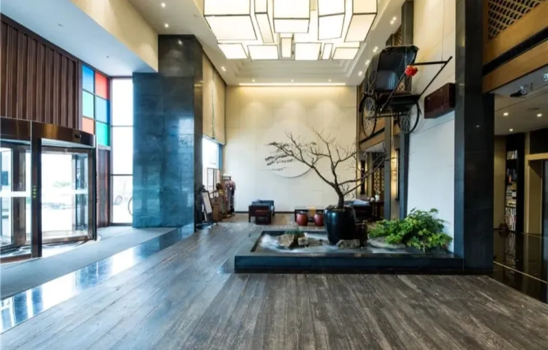 a5c6a1db3a855d89f306380803a5fcae-sz_790109