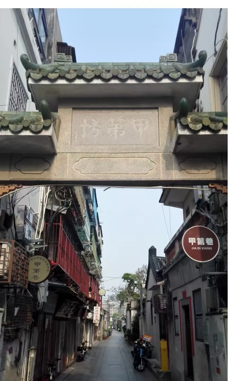 b0b74a5d3db369dc18aa985984852c05-sz_277284-1