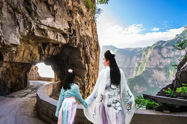 b42bb0a6264a30f112e9d1d35640e7f0-sz_478477