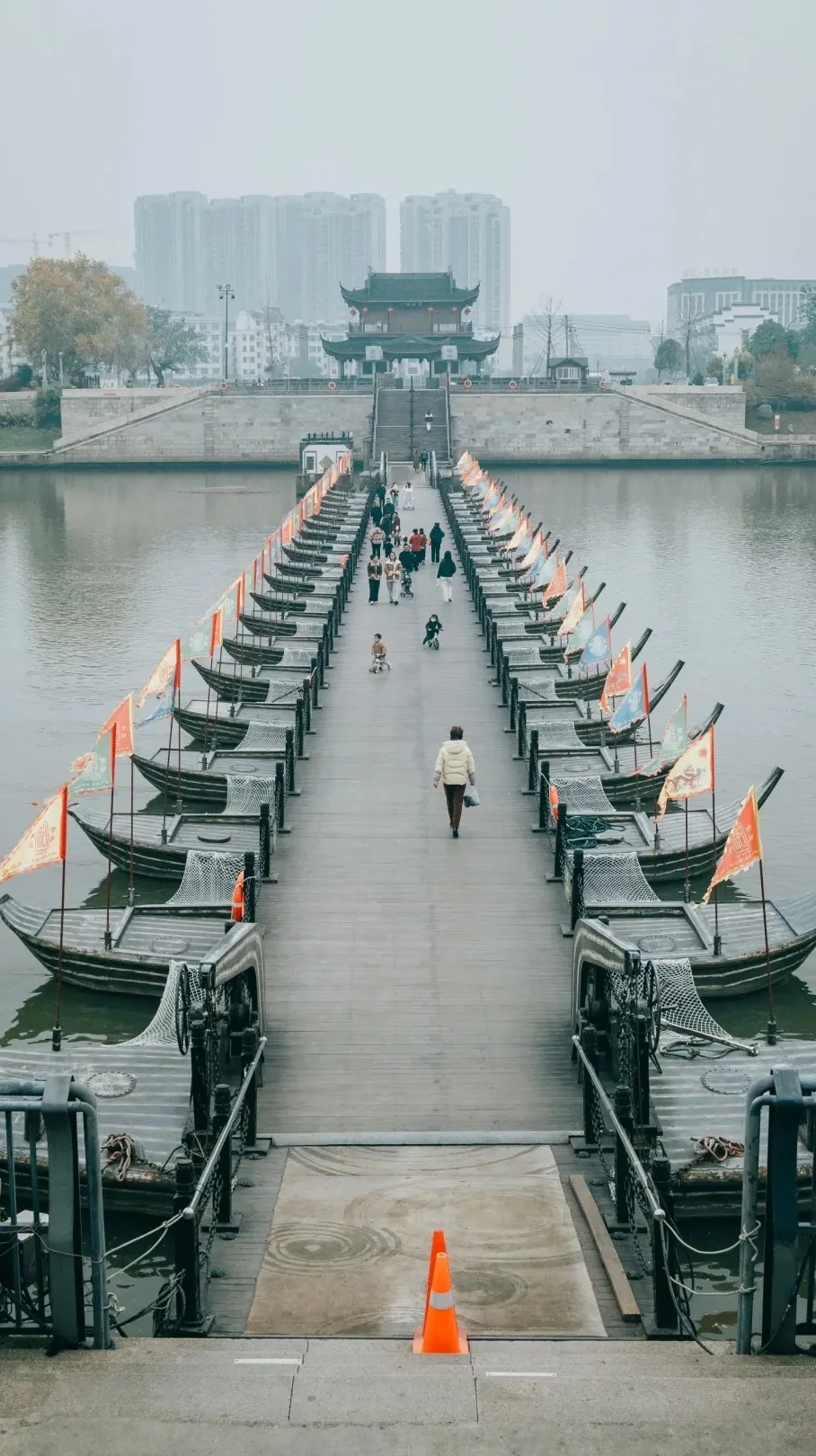 b6d9b67b34650ceb9747eeba31cbb77e-sz_445692