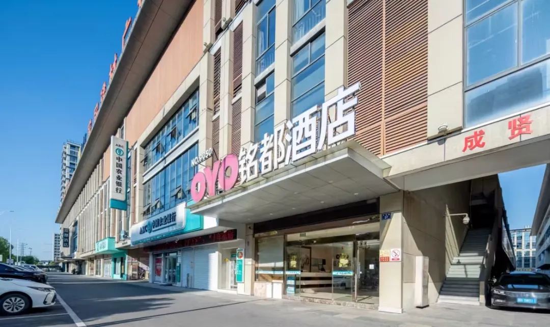 ba76dddea8a8646b541a22b00f9b93e1-sz_238133