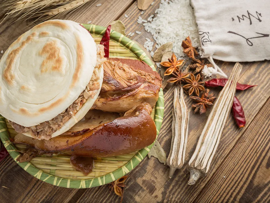 bccb4ab2f947bfaf42df3b5174ca0692-sz_550909-3