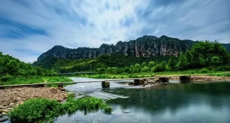 bd4fdf9433c41827b7ddf03484375878-sz_81977