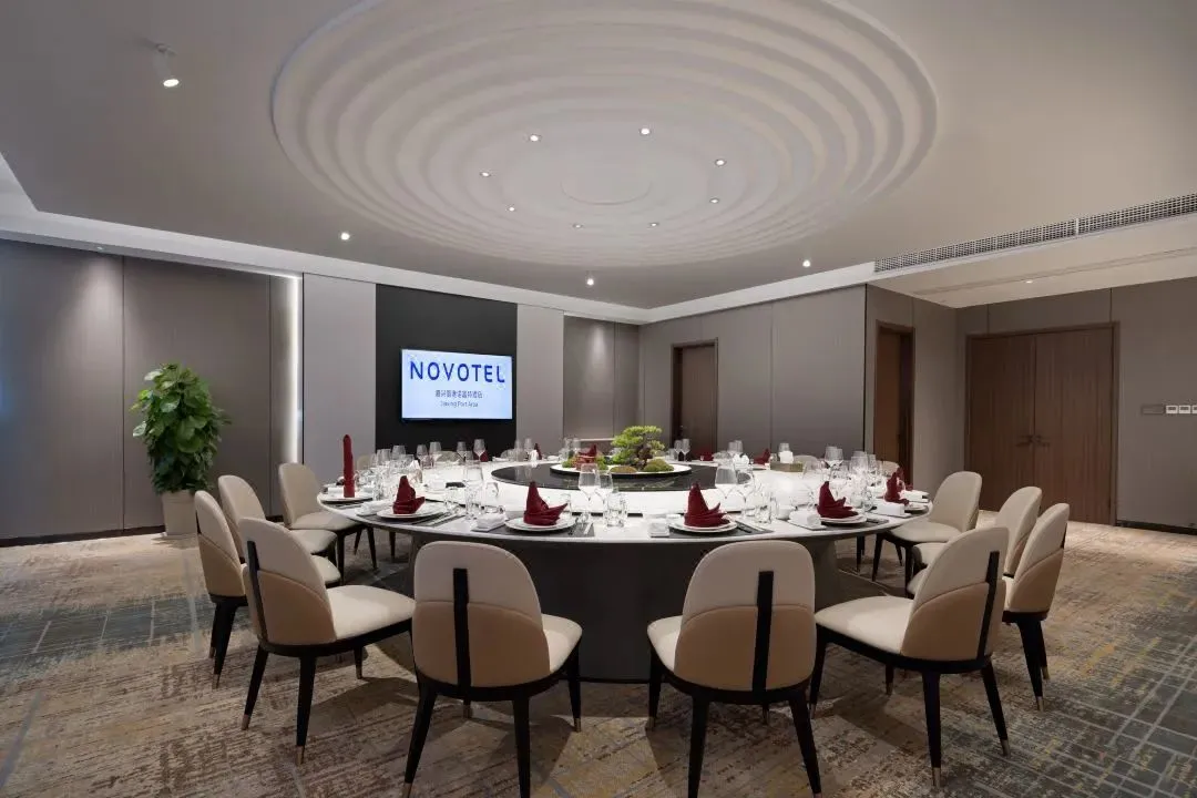 c51efe7df44e03020421a2a4f9e1a825-sz_99301