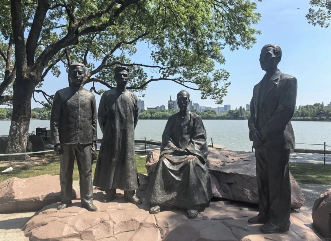 c6a1c41924abe2379043113bd9edafe4-sz_835835