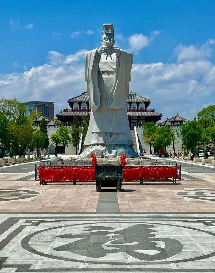 c8ef6a1eda8e04403f80bc9e458336b6-sz_113559