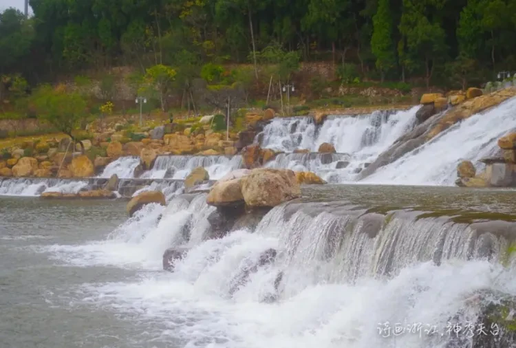 ccdc8704777cdf4eedcb392368105e4b-sz_116481