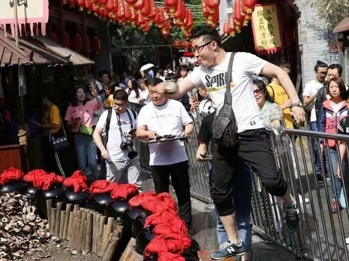 ceabad8e80afa3c9a23ce035cf297a14-sz_119544