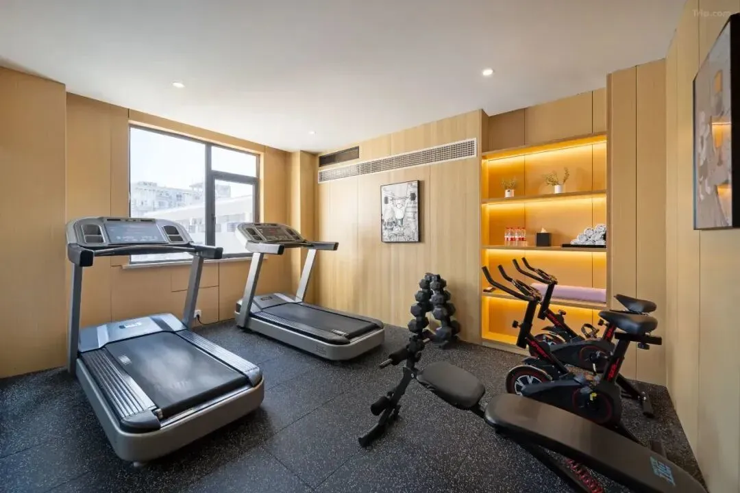 cfffcdb5cf96f7a928b16fad70c1c3f2-sz_102501