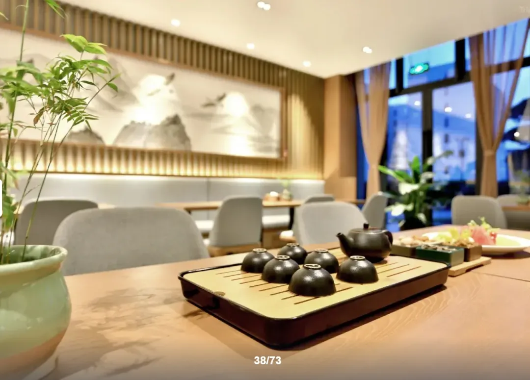 d3d940119736998bed4815a2baccd1c8-sz_569301-1