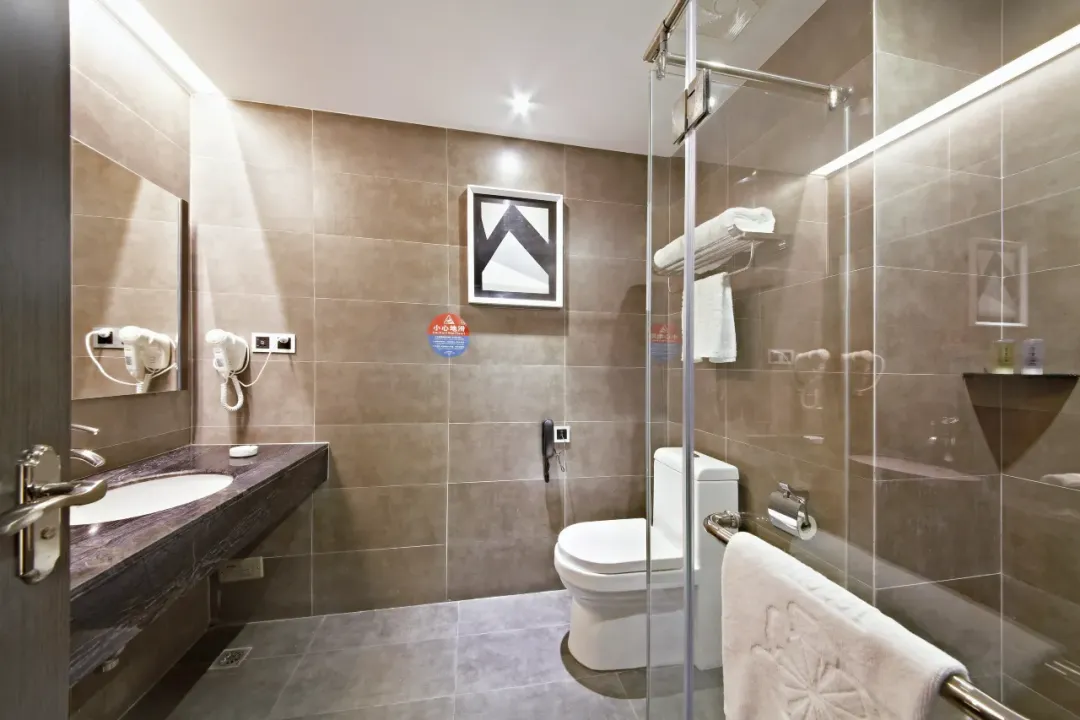 d9a1ca229764d08fe932ce039576848c-sz_986619