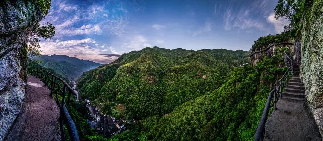 dbe0f0e08d0637020b1bc1ac964273ca-sz_153752