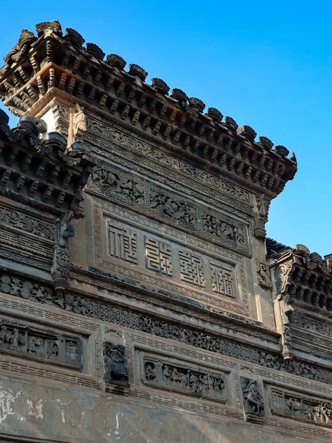 e0db813b9b113afd434fe42eba0bb54c-sz_308160