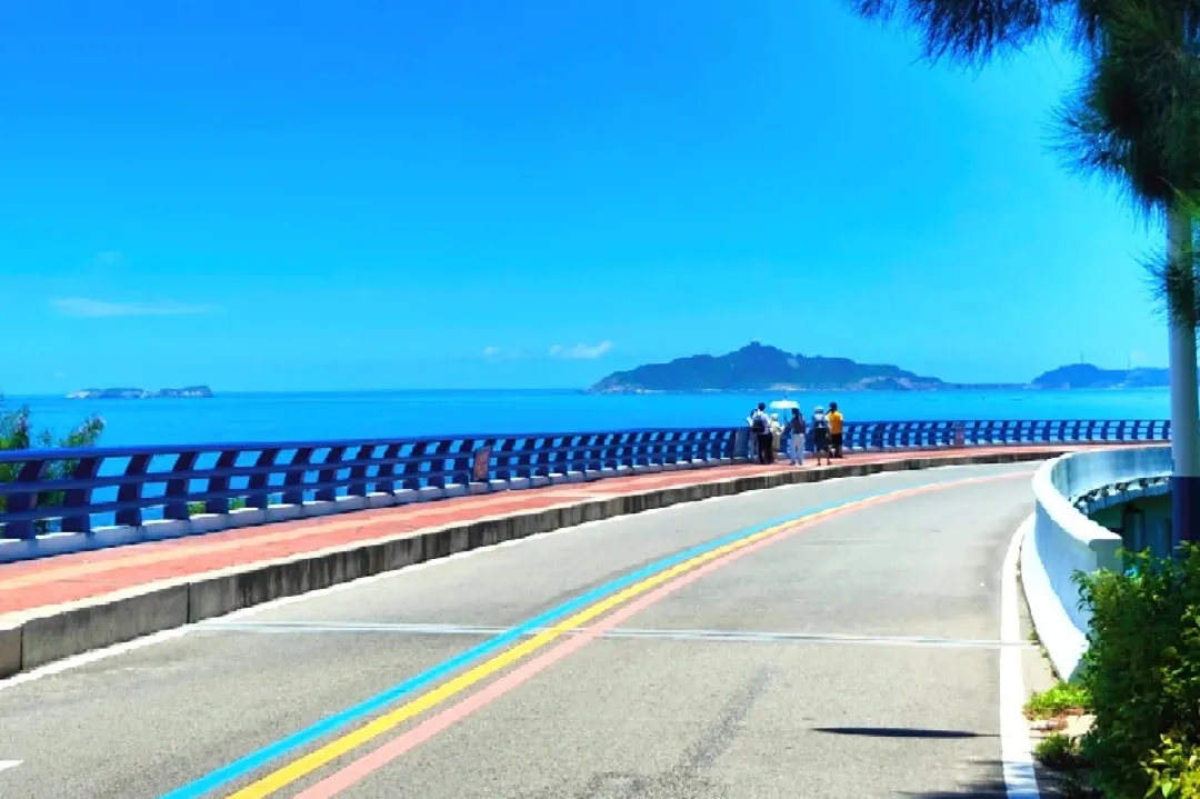 e25bbd5d8b2265d85aa08f3ccabeab74-sz_268302