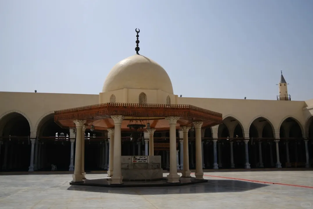 e481645edf8f4e92f570d90a4c42f694-sz_193133