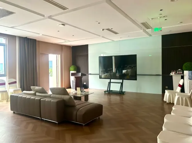 e533cd85d472f675ee63083e65e949d2-sz_424958