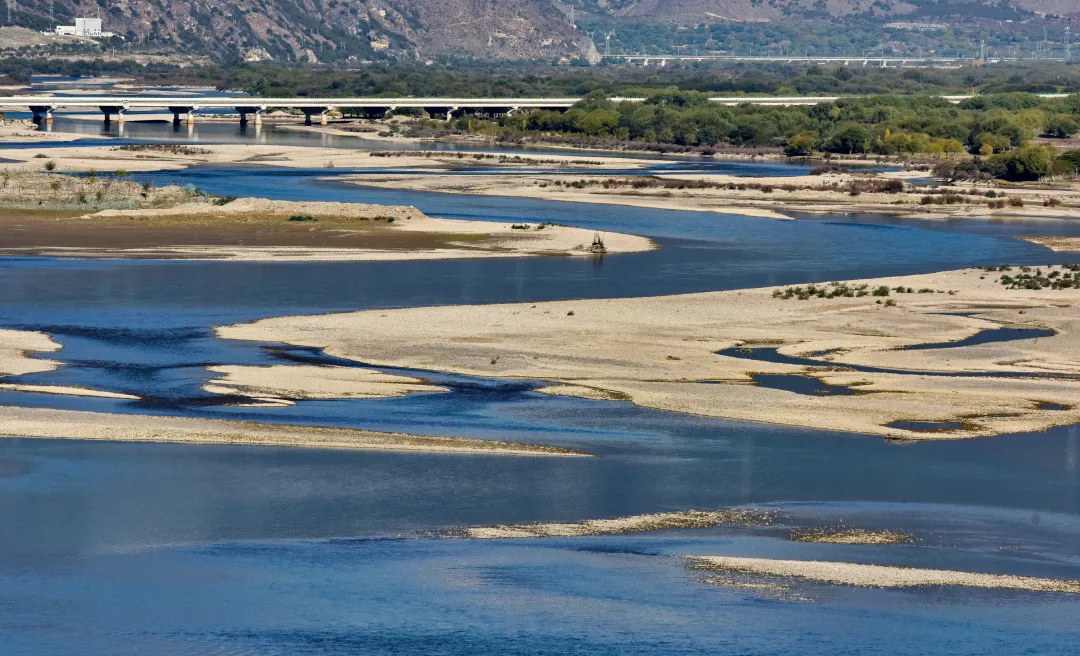 e73e82ec569fa46cdd09099029e37999-sz_2778138