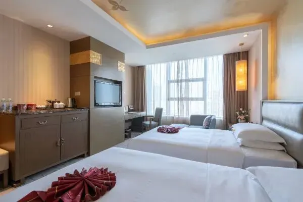 edb66bf9148701d1c1f47b30b7d930e9-sz_34313