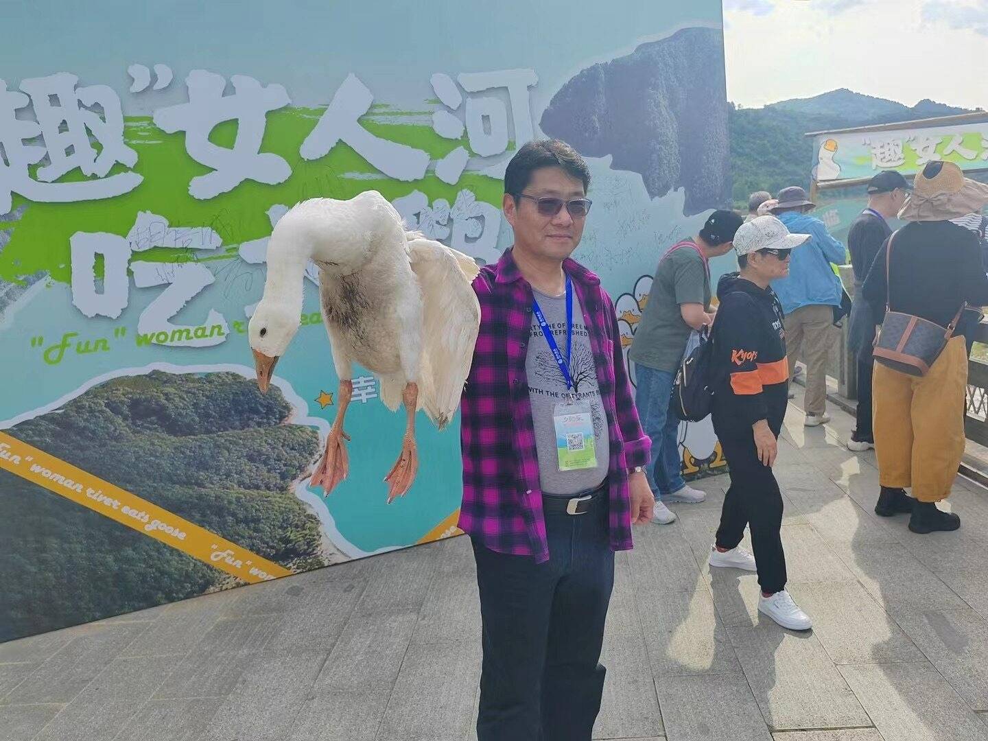 f0d29302e7c4abc17b054fd3df6f5c3a-sz_351382