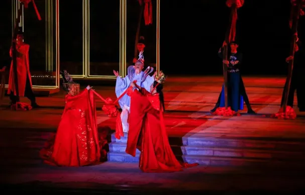 f118389e23aeea83cf80c8f8f807090d-sz_290052