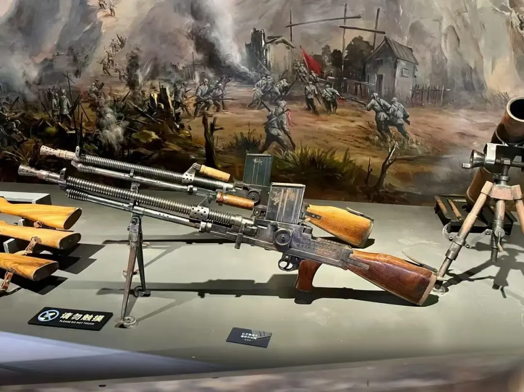 f42065af034a3fc5a6b3952879bd0eaf-sz_180858-2