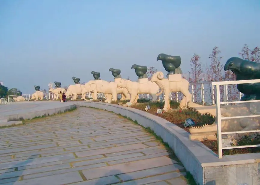 f4e8962f18cd69287b62de1d9014eec8-sz_65393