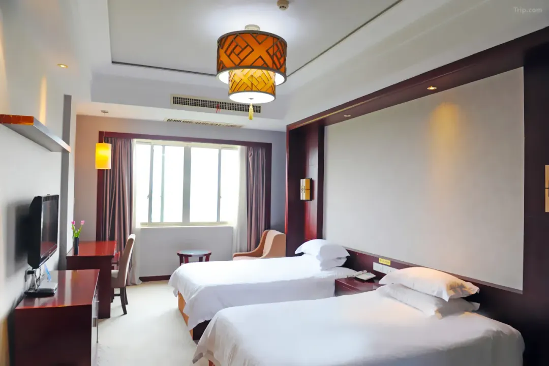 fb723376c2fc58a83df2cd20dbc7dae1-sz_502865