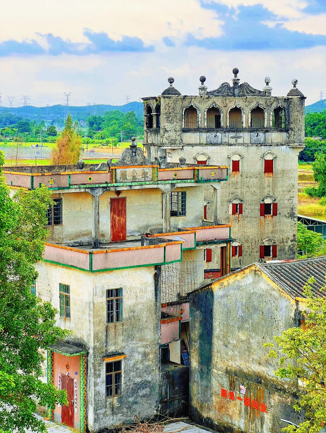 ffd7951ec32f67edd89e9b3461e41d6d-sz_4249598