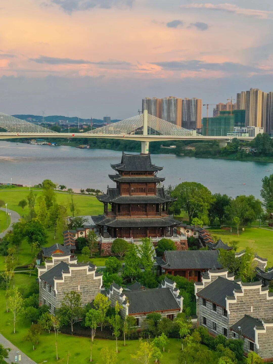 00000000AEkboBOOTxvAYmmo