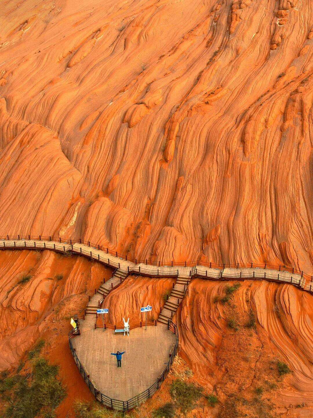 00000000PsfGAMWLwaWCBzDW