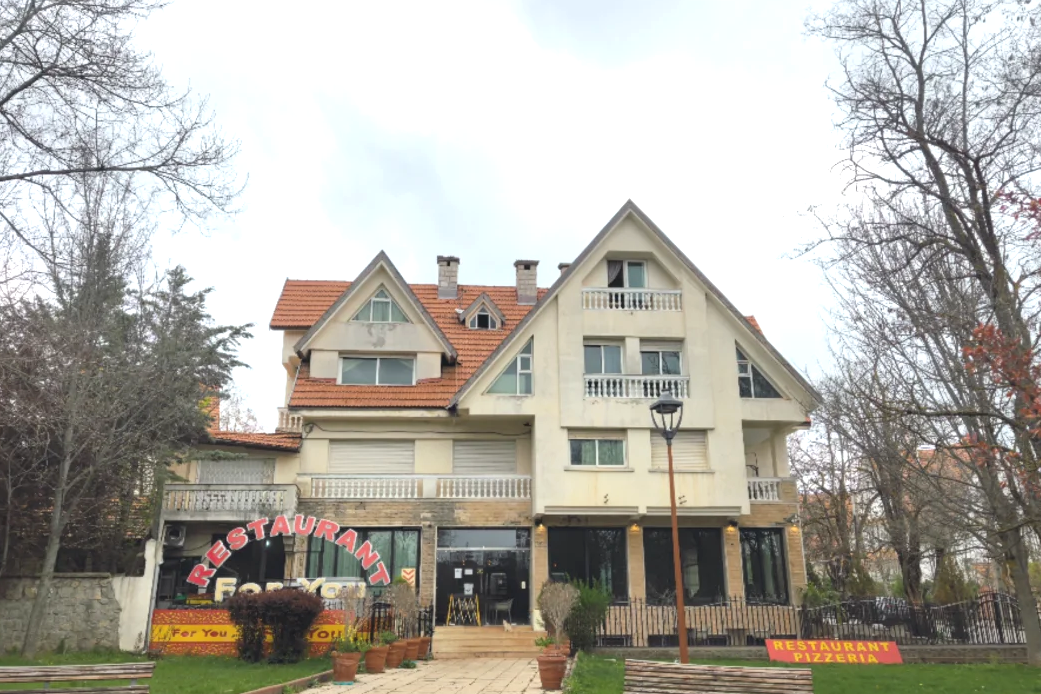 00000000kjmxAovHOtTXtTmI