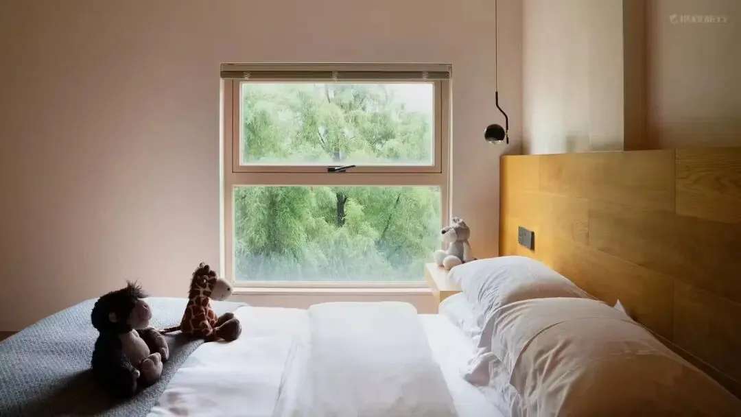 06ae9be1713fefba1f254b23f735862b-sz_59228