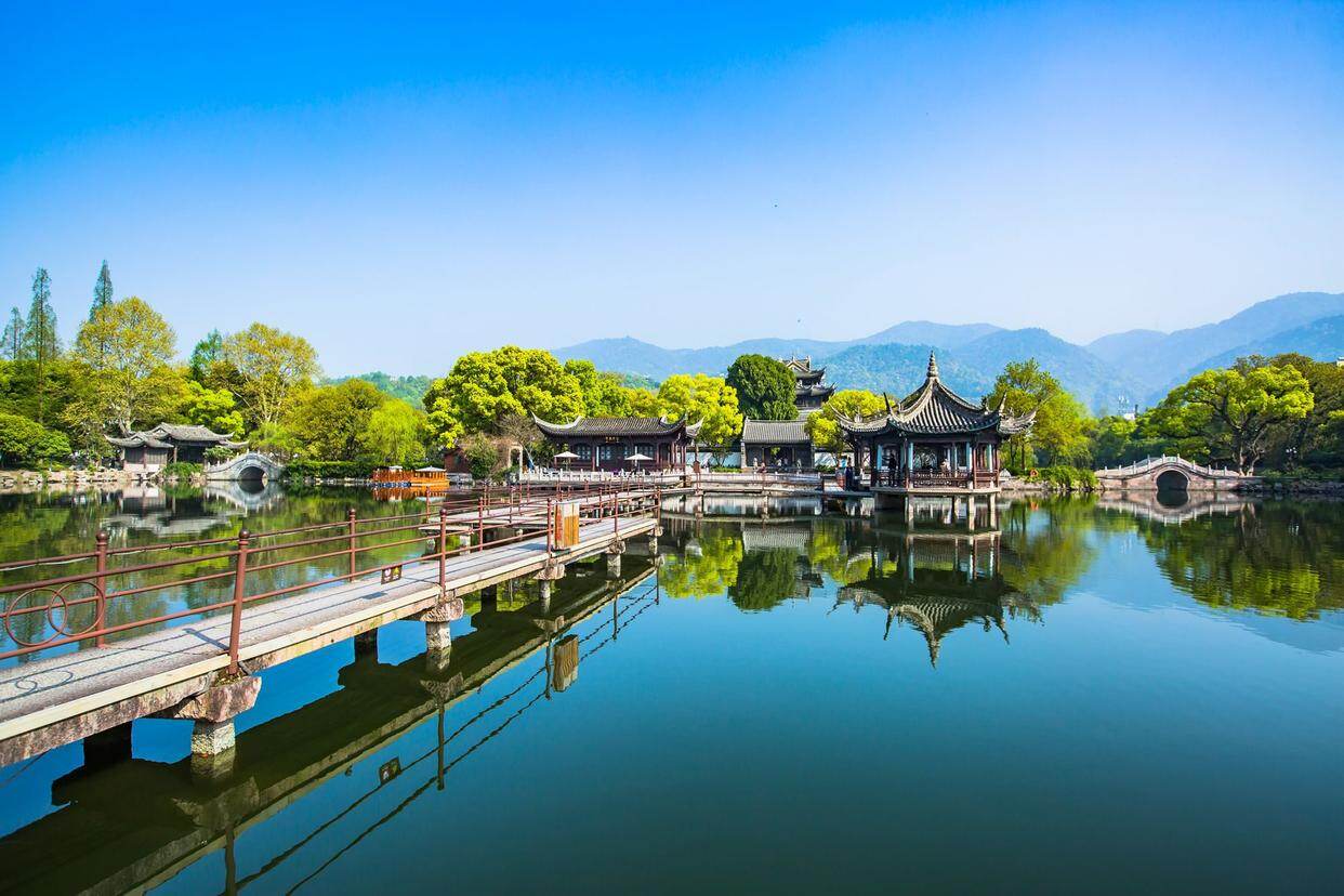 09837c54d65eb6ab24f576f9a70f7cc9-sz_143118