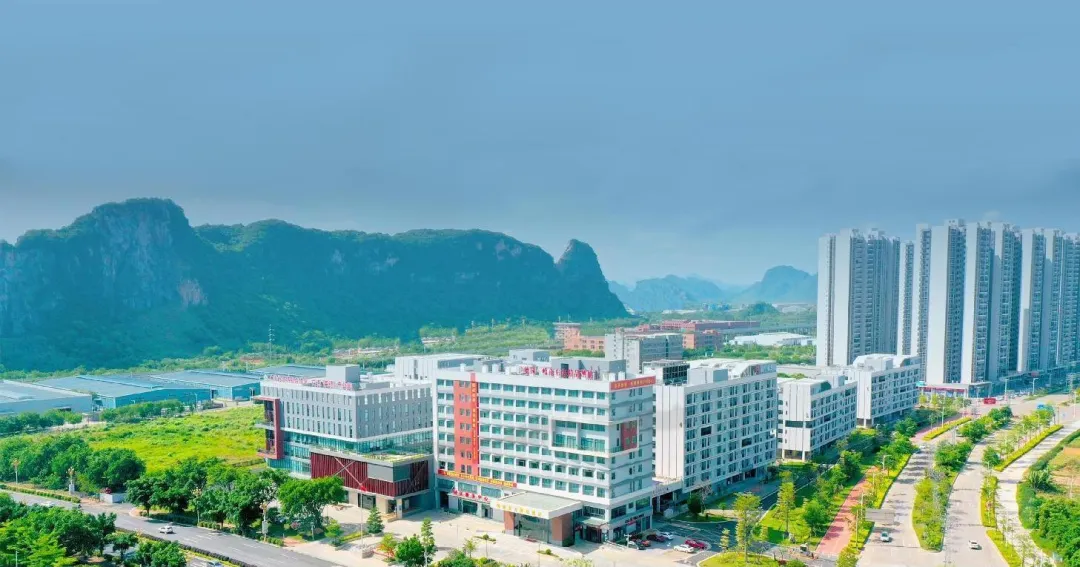 1319bad730fb04b18c1138ae6f732760-sz_1347844